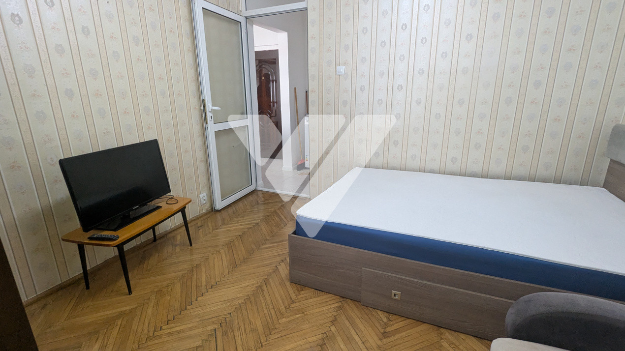 Apartament 2 camere decomandat - Constantin Noica