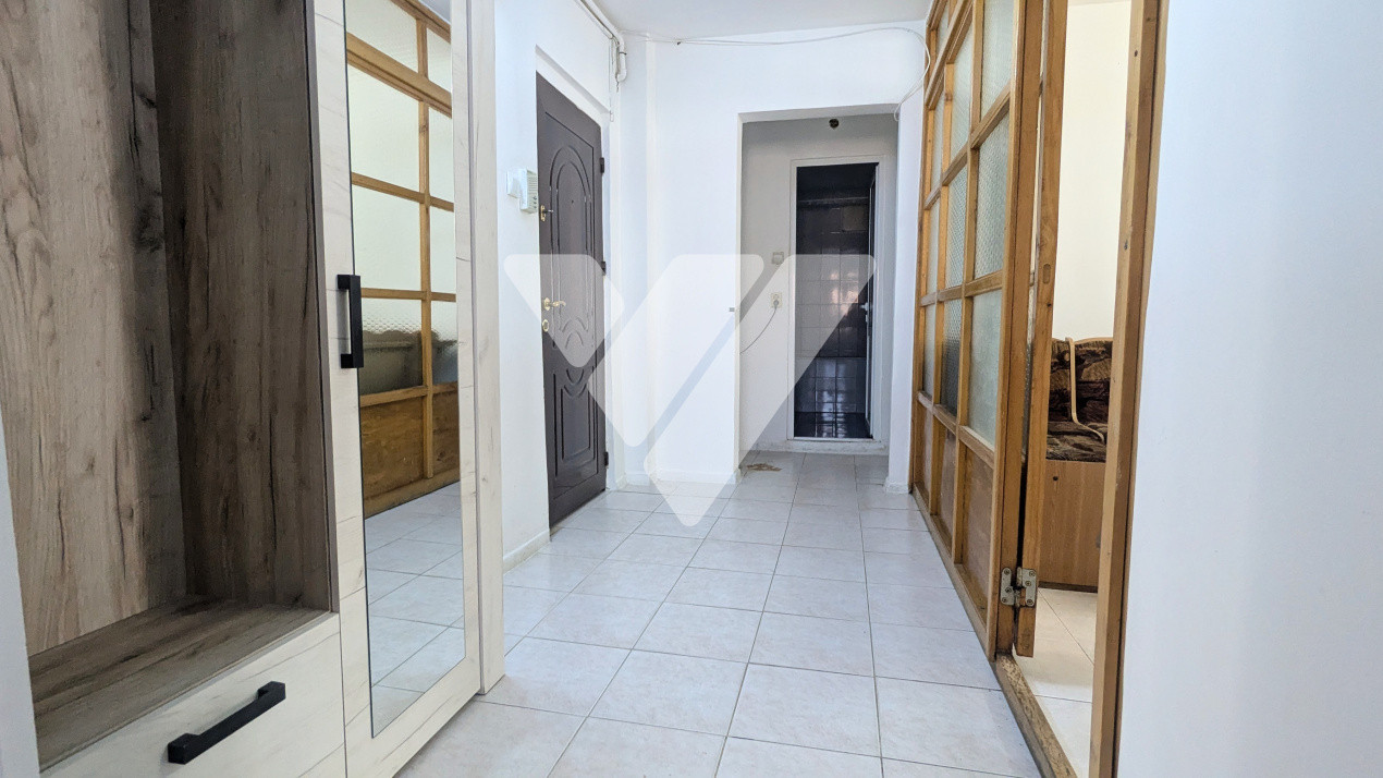 Apartament 2 camere decomandat - Constantin Noica