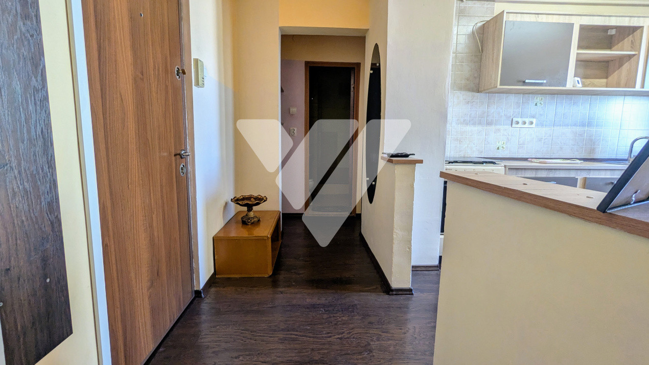 Apartament 2 camere, decomandat, predare imediată - Mihai Viteazul  