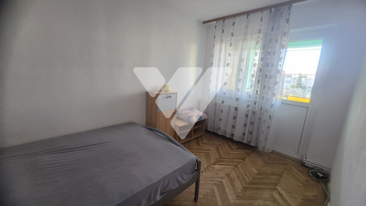 Apartament 3 camere 88 mp , et 4/10, pivnita Bvd Mihai Viteazu Sibiu