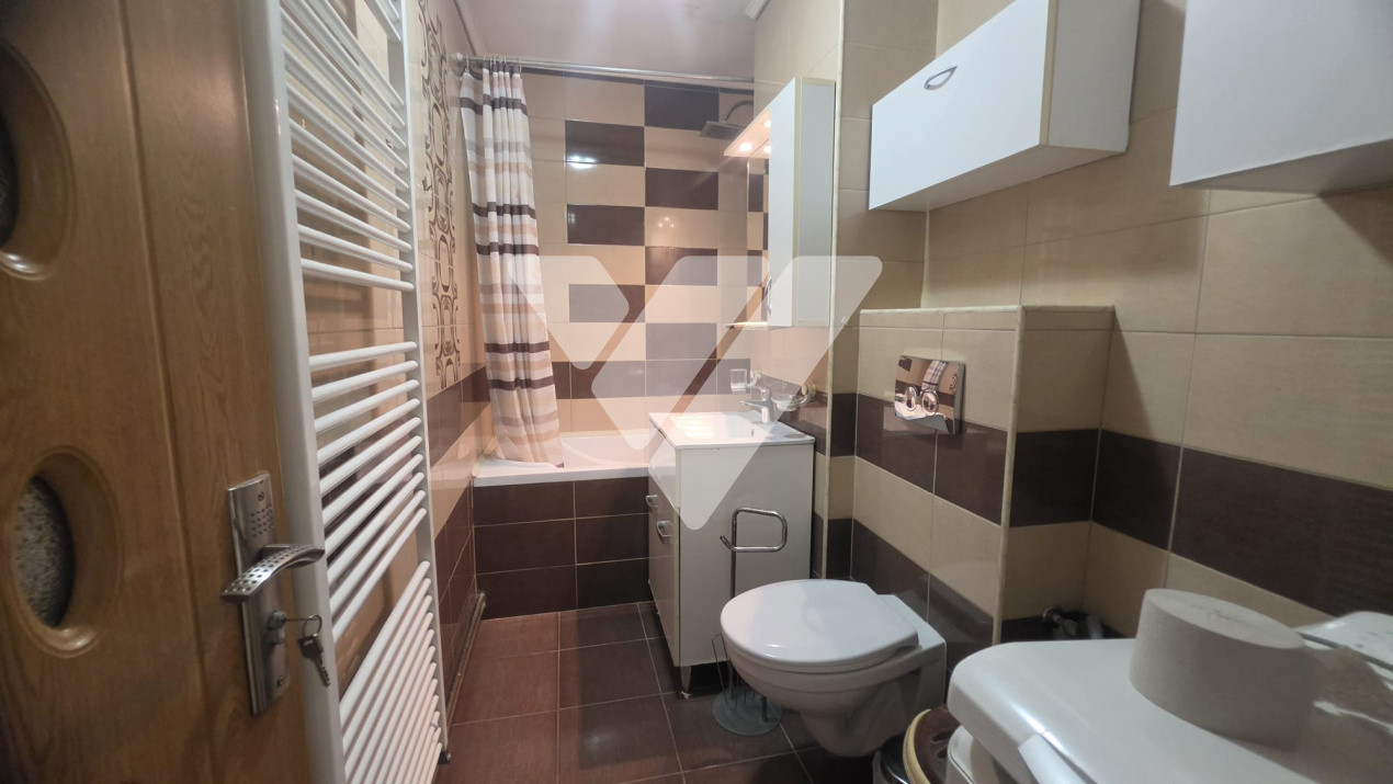 Apartament 3 camere 88 mp , et 4/10, pivnita Bvd Mihai Viteazu Sibiu