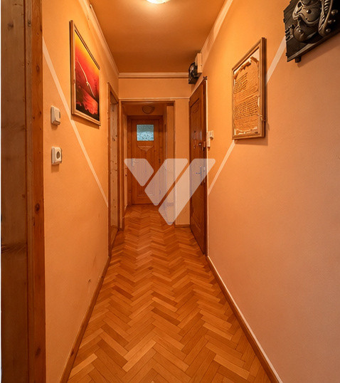 Apartament 2 camere decomandat zona Vasile Aaron Sibiu