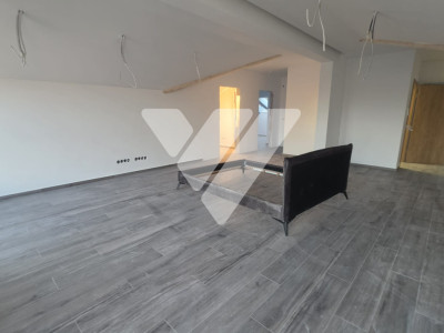 Mansarda 4 camere, 113,6 mp, parcare inclusa, Cristian, Sibiu