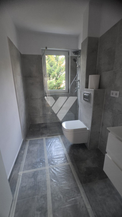 Apartament 3 camere, 68,4 mp, parcare, Cristian, Sibiu