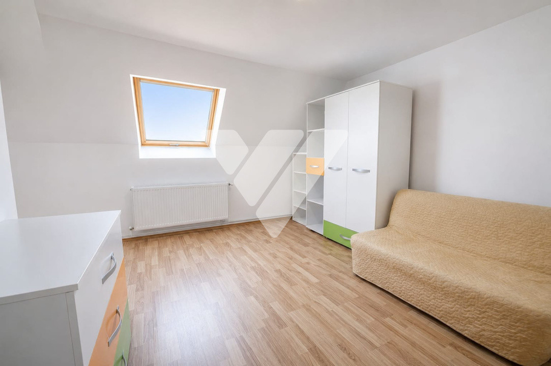 Casa triplex 3 camere, 131 mp, pod, terasă și garaj Turnisor Sibiu