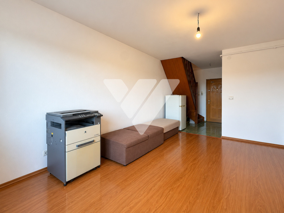 Apartament tip mansarda 3 camere 52 mp zona centrala Promenada Sibiu