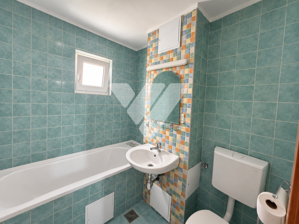 Apartament 3 camere 68 mp utili, mobilat, zona Spital/ Gara Sibiu