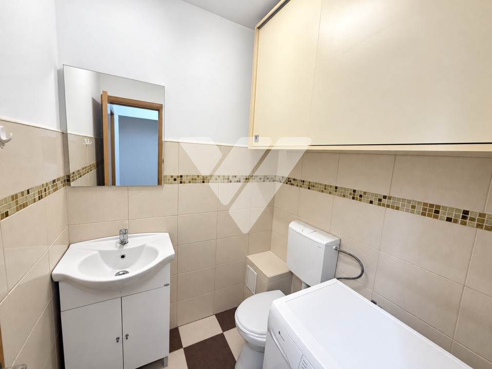 Apartament 3 camere 68 mp utili, mobilat, zona Spital/ Gara Sibiu