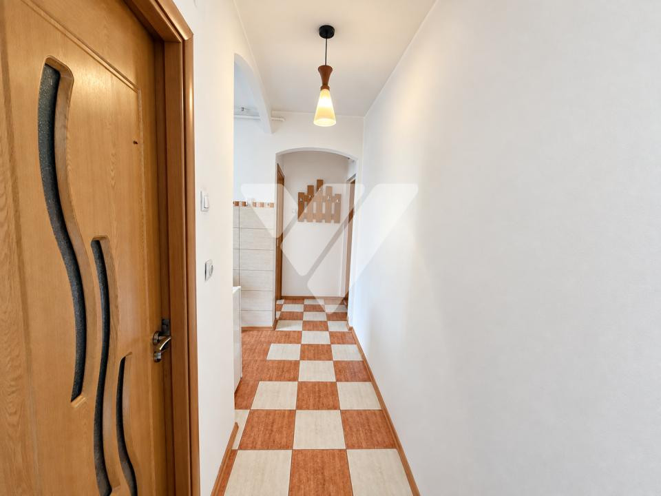 Apartament 3 camere etaj 2 Mihai Viteazu Sibiu 