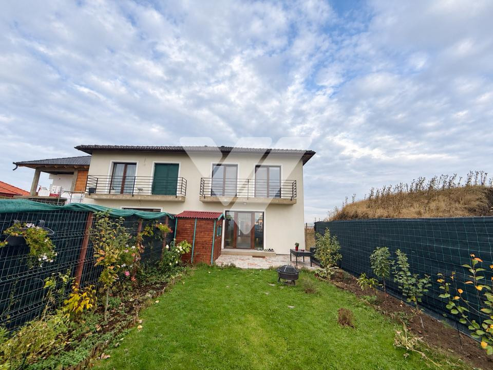 Casa duplex 4 camere mobilat, teren 254 mp Șura Mică Sibiu