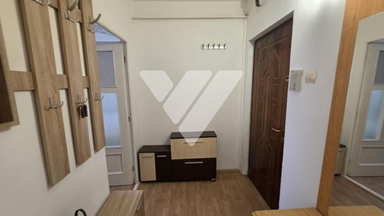 Apartament amenajat cu 3 camere 56 mp Bvd Mihai Viteazu Sibiu