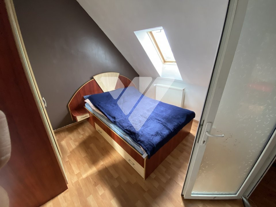 Apartament la mansarda de vanzare 3 camere balcon 62 mpu Rahova Sibiu