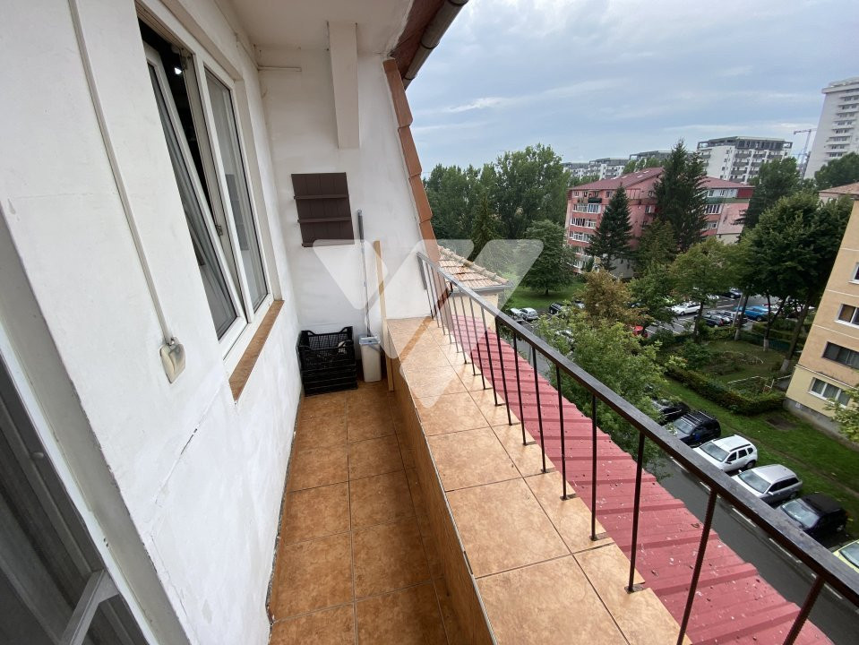 Apartament la mansarda de vanzare 3 camere balcon 62 mpu Rahova Sibiu