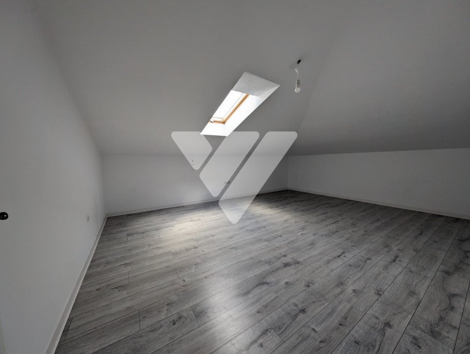 Apartament spatios tip Mansarda - 75 mp- zona Triajului Selimbar.
