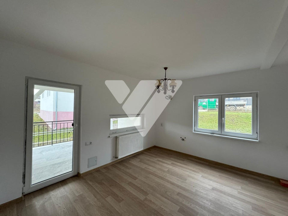 Casa LA CHEIE 4 camere si teren 386 mp de vanzare in Cisnadie Sibiu