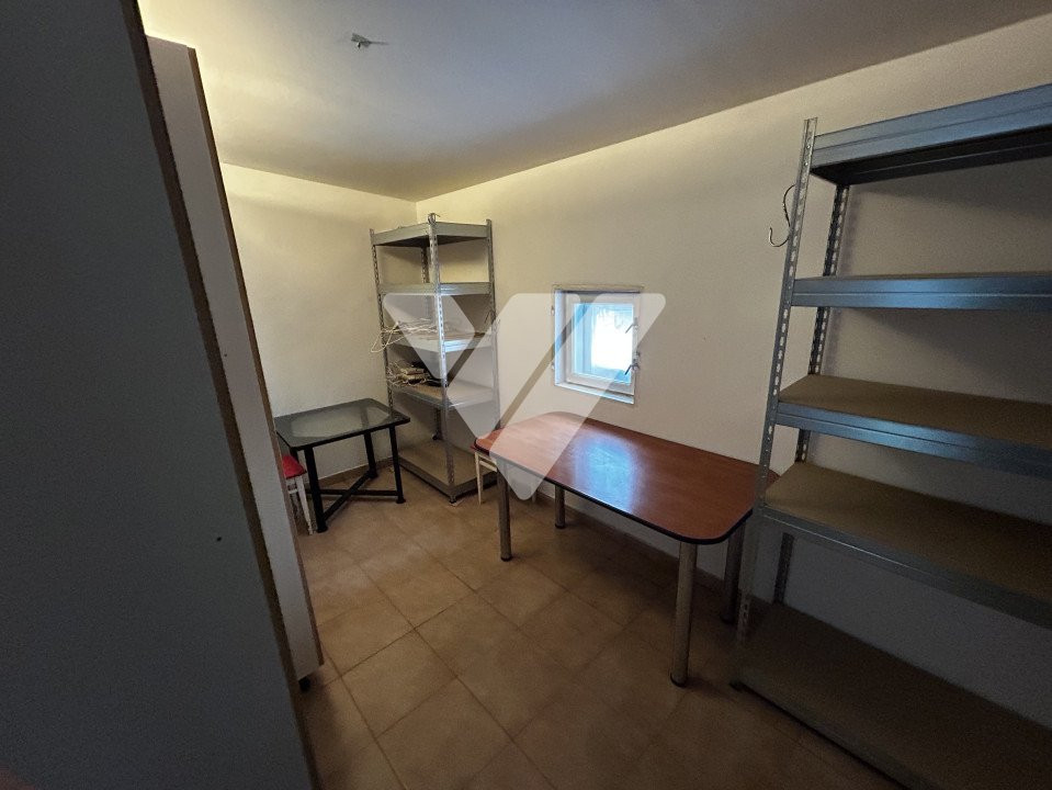 Apartament La Casa De Inchiriat Cu 2 camere Si Curte Calea Dumbravi