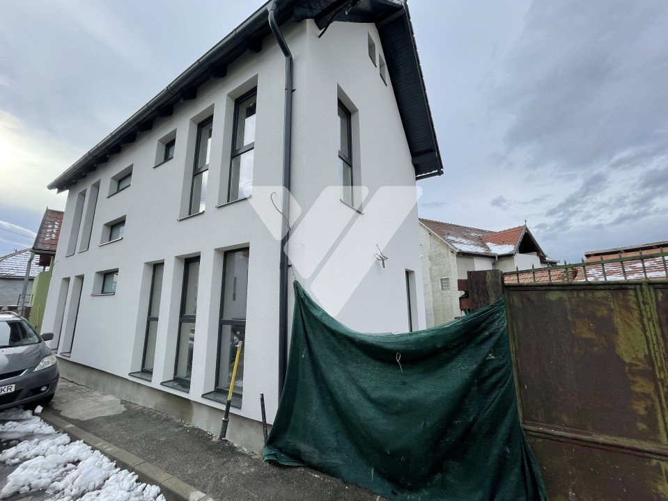 Vanzare Casa Individuala - 110mp Utili - zona Gusterita Sibiu