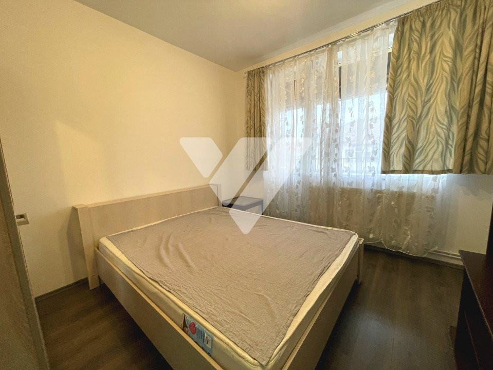 Apartament de Vanzare  2 Camere - Zona Cedonia