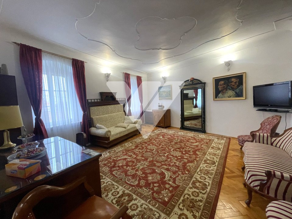 Apartament de Vanzare în Centrul Sibiului - 3 Camere - Mobilat