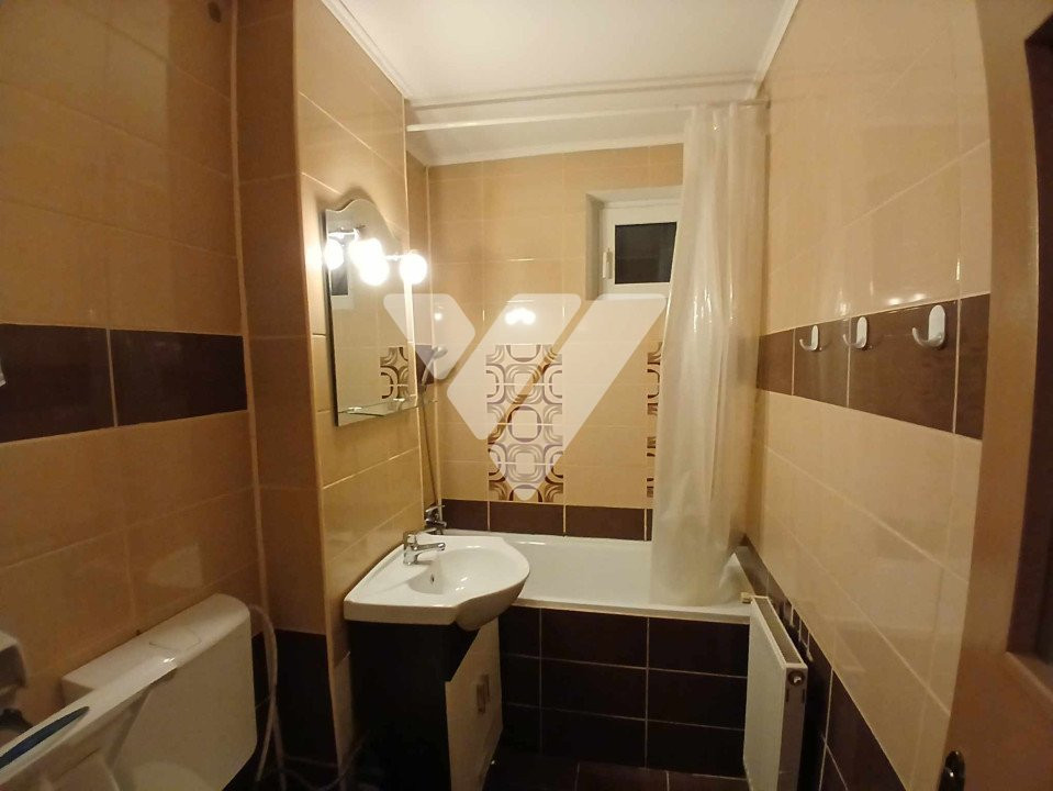 Apartament 2 camere decomandat 47 mp etaj 3 zona Vasile Aaron Sibiu