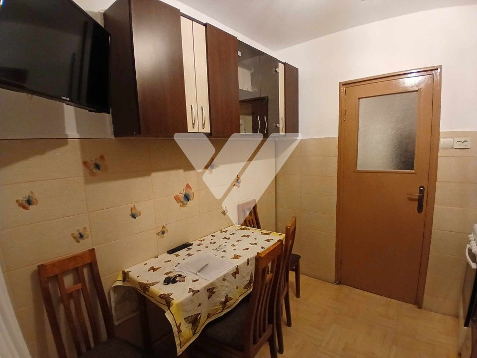 Apartament 2 camere decomandat 47 mp etaj 3 zona Vasile Aaron Sibiu