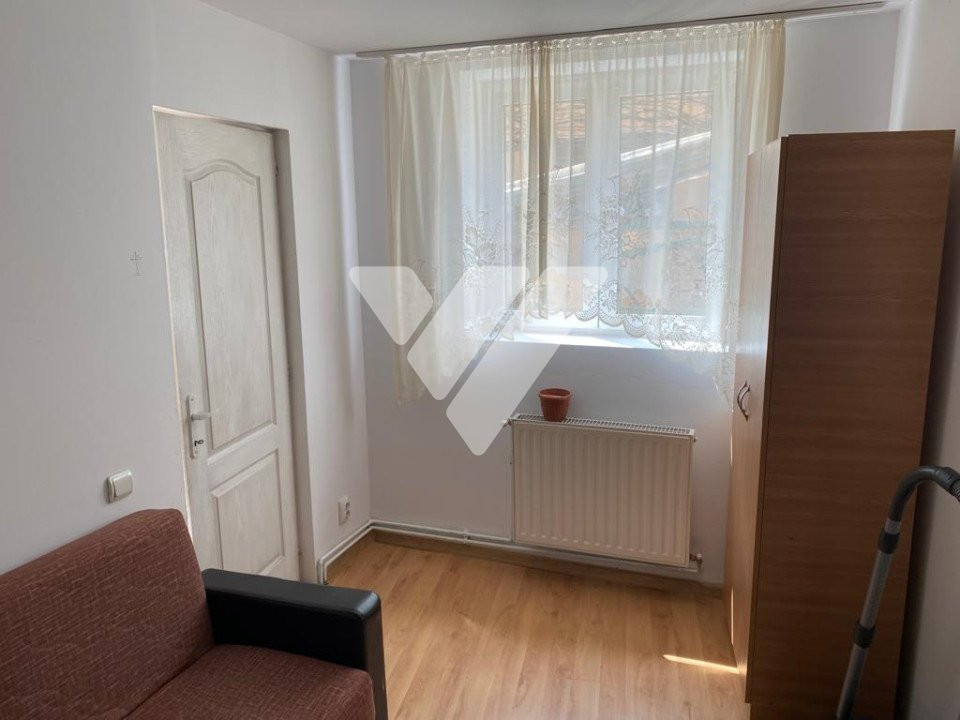 Casa cu 2 camere si bucatarie, 56 mpu, teren 90 mp - Piata Cluj, Sibiu