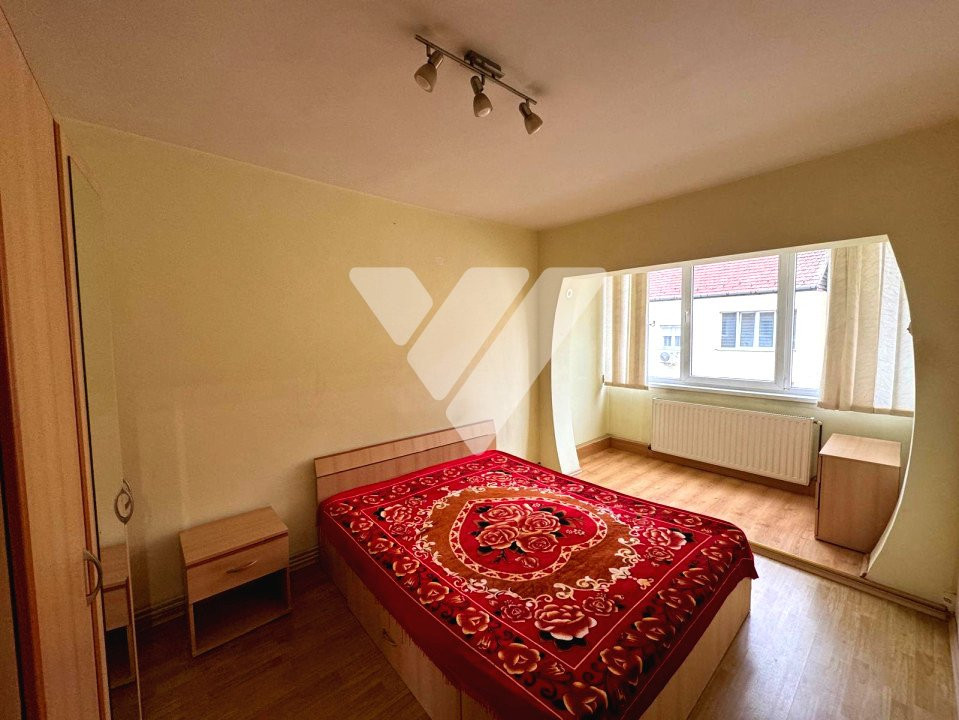 Apartament 2 camere mobilat, decomandat 50 mp utili - zona Milea Sibiu