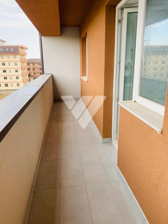  Apartament 2 camere, Decomandat, Bucatarie Separata - Etaj 1