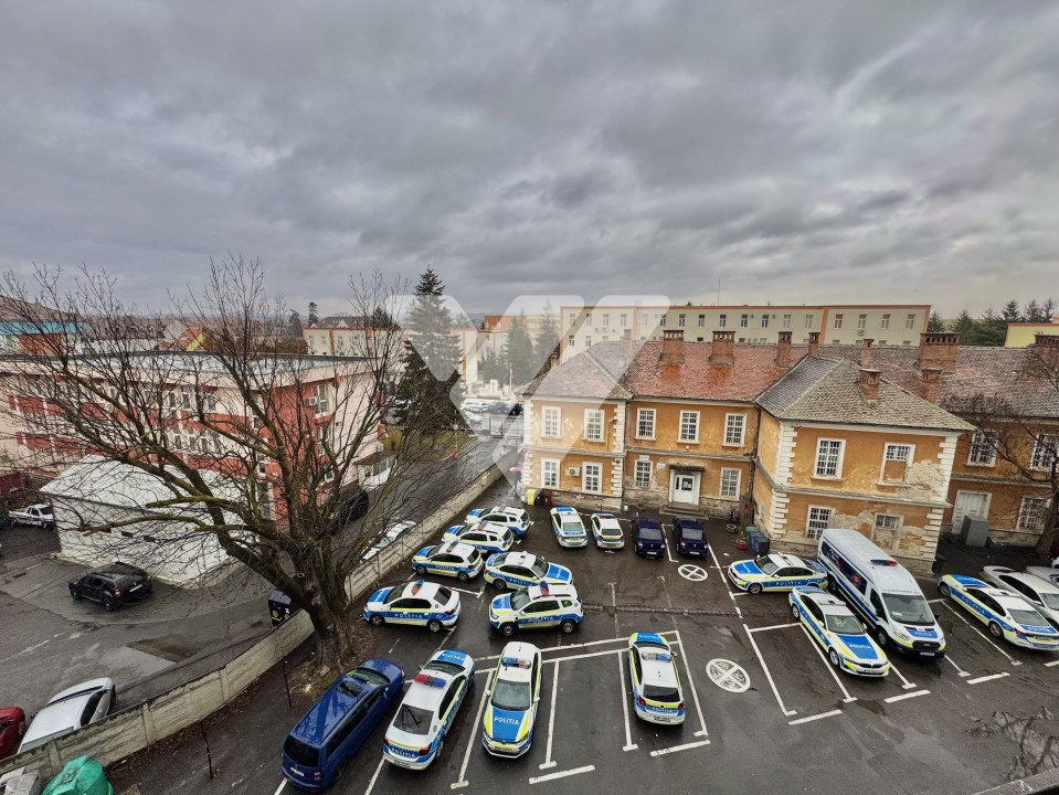 Apartament 2 camere mobilat de vanzare in Sibiu zona Dioda Politie
