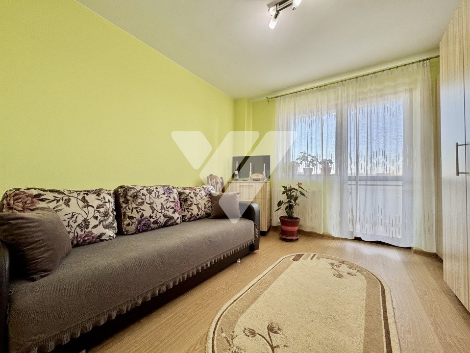 Apartament 3 camere mobilat etaj 1 lift - zona Kaufland Doamna Stanca