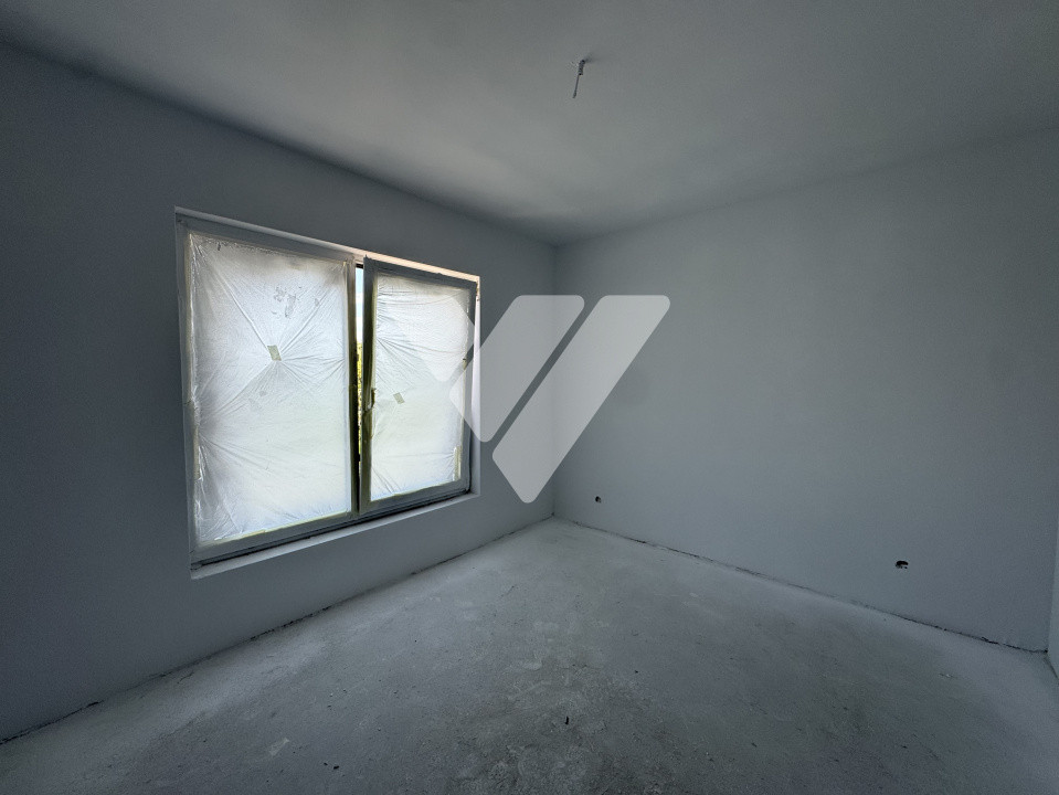 Casa tip duplex 4 camere 2 bai si teren 300 mp - Sura Mica Sibiu