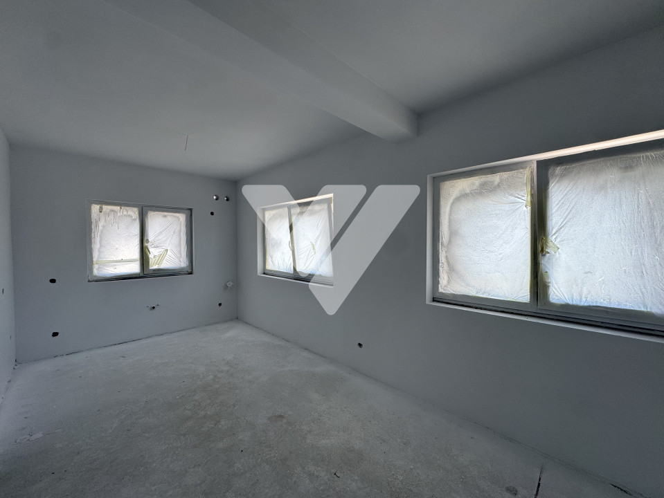Casa tip duplex 4 camere 2 bai si teren 300 mp - Sura Mica Sibiu