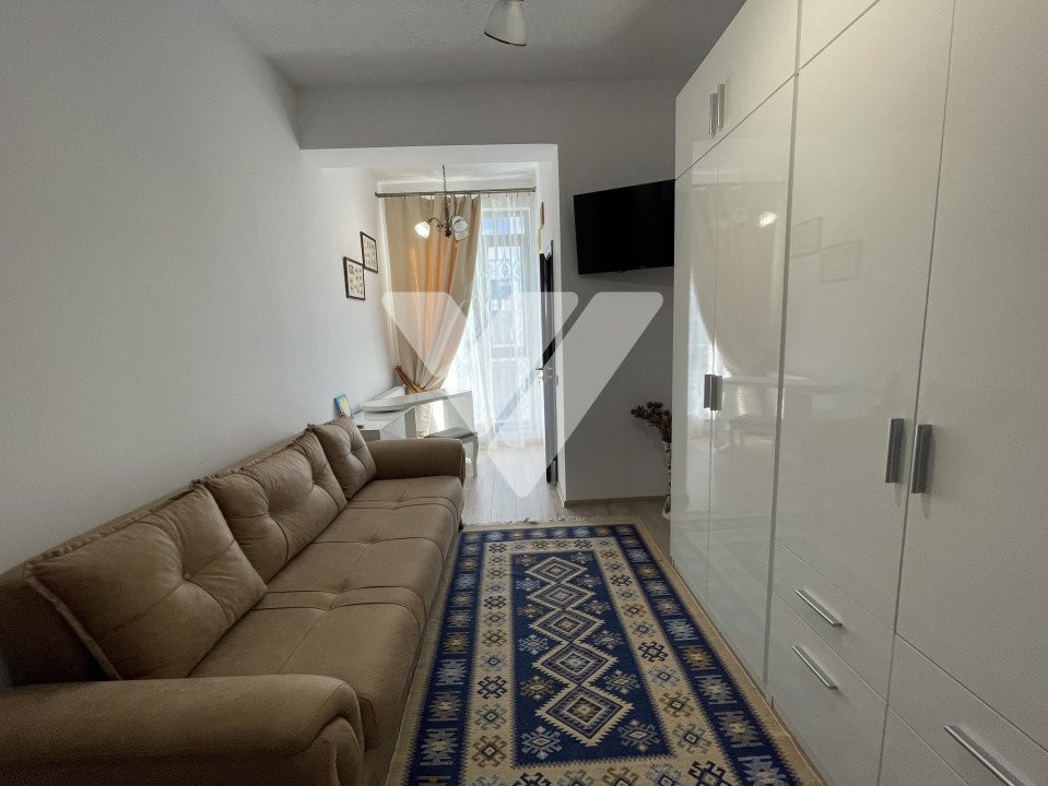 Apartament de Vanzare - 3 camere - 63 mp utili - Mobilat și Utilat