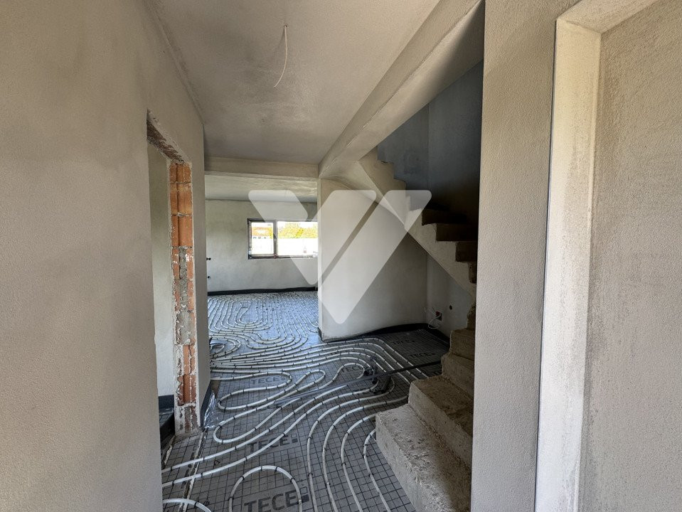 Casa individuala 4 camere 2 bai teren 284 mp in Cristian Sibiu