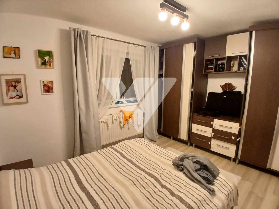 Apartament 3 camere 76 mp utili etaj 1  zona Pictor Brana Selimbar