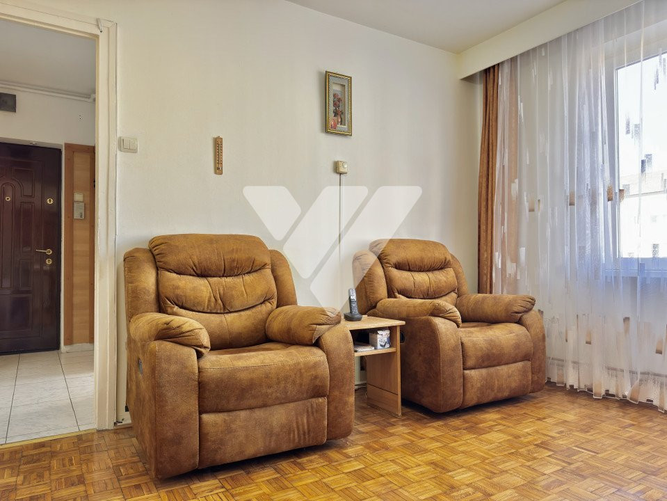 Apartament 2 camere  Terezian- etaj Intermediar 