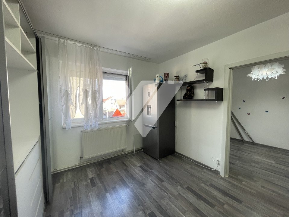 Apartament 2 camere mobilat etaj 3 din 4 - zona Rahovei Sibiu