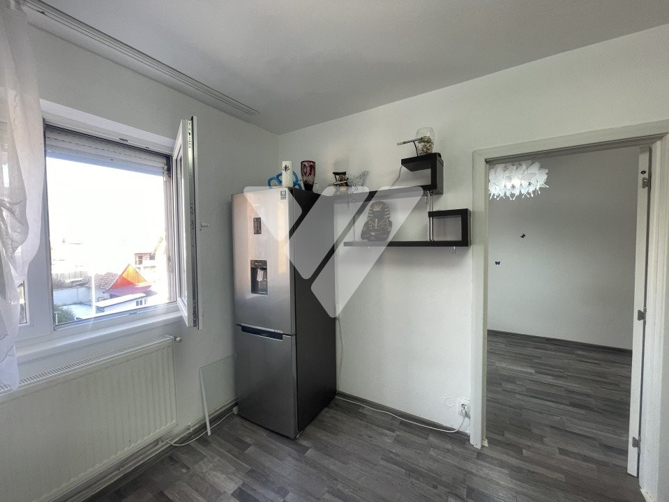 Apartament 2 camere mobilat etaj 3 din 4 - zona Rahovei Sibiu
