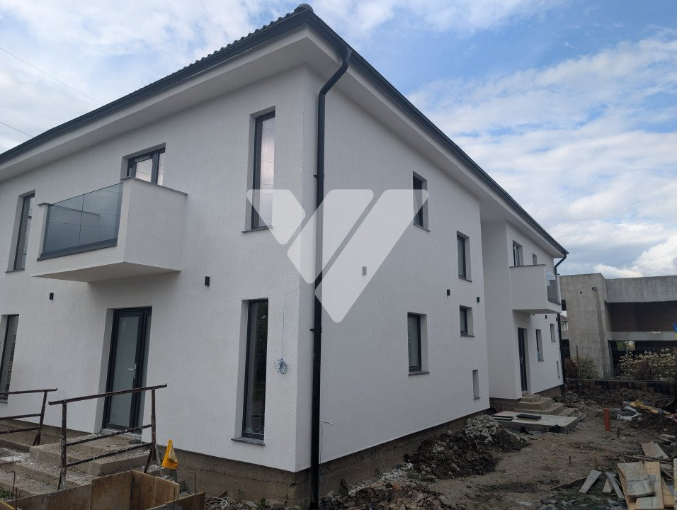 Casa 4 camere si 420 mp curte libera in Selimbar Sibiu