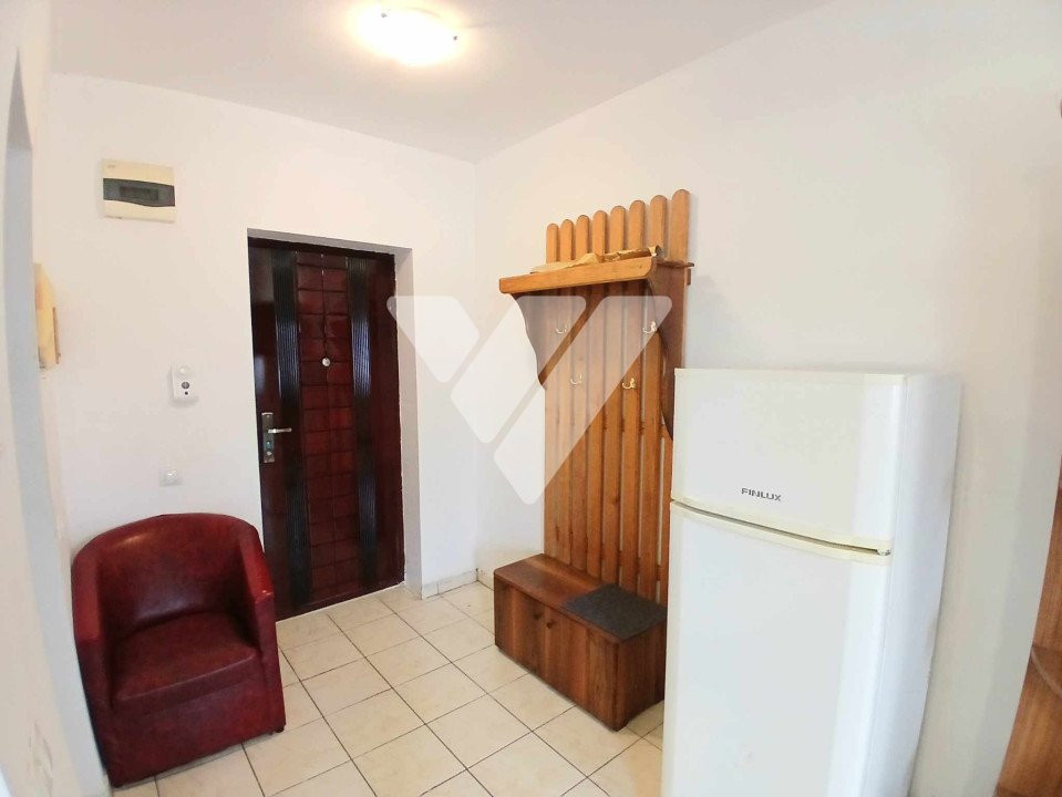 Garsoniera, decomandata, 28 mp utili, zona Opera Residence