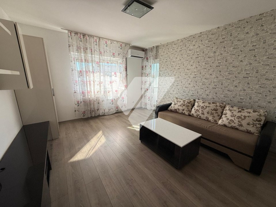 Apartament 2 camere decomandat mobilat de vanzare - zona Ciresica