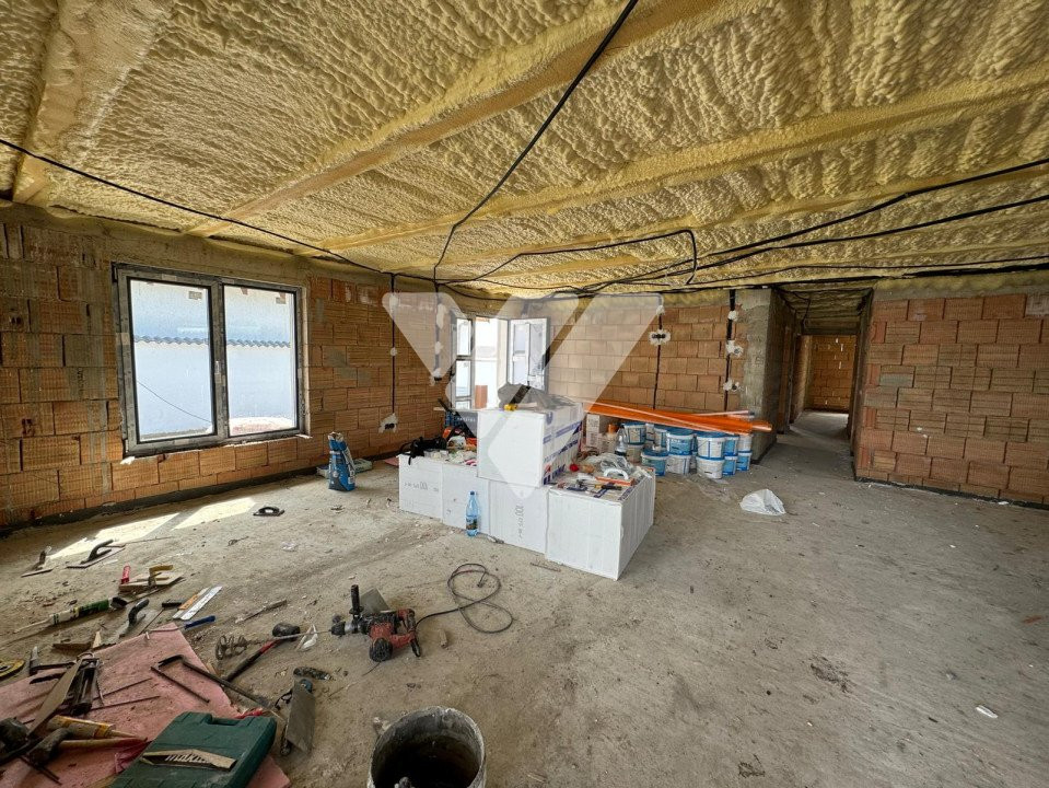 Casa individuala 4 camere 2 bai la cheie teren 500 mp Sura Mica Sibiu