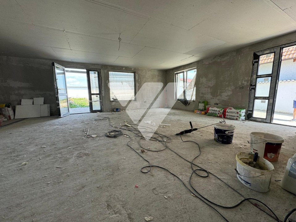 Casa individuala 4 camere 2 bai la cheie teren 500 mp Sura Mica Sibiu