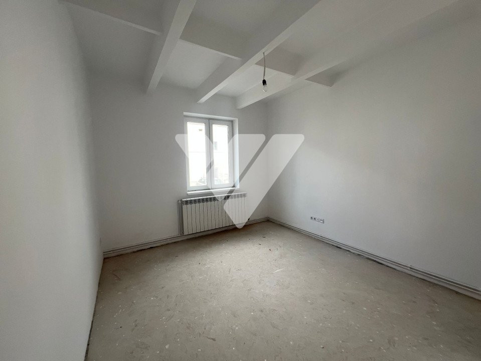 Apartament 2 camere decomandat 48 mp pivnita zona Turnisor Sibiu
