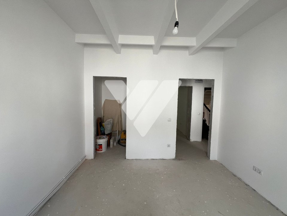 Apartament 2 camere decomandat 48 mp pivnita zona Turnisor Sibiu