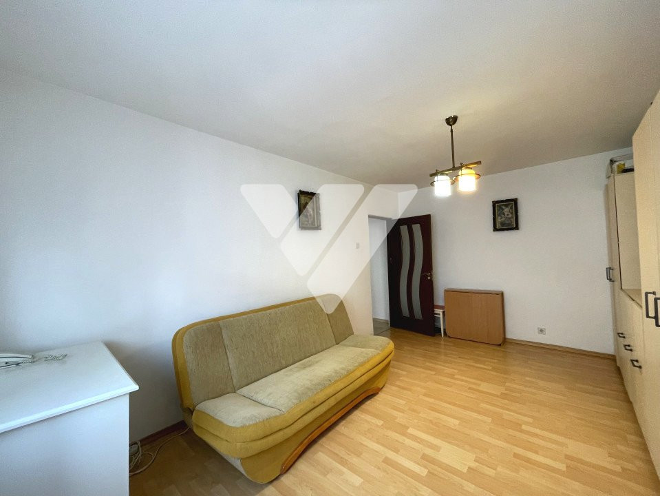 Apartament 2 camere decomandat 49 mp etaj 3 - Vasile Aaron Sibiu