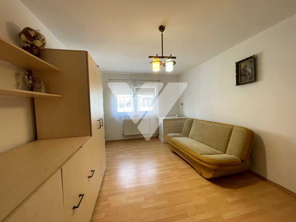 Apartament 2 camere decomandat 49 mp etaj 3 - Vasile Aaron Sibiu