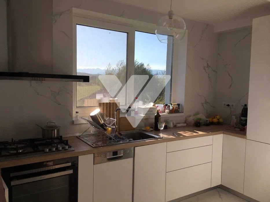 Casa mobilata 3 camere + pod, terasa si gradina 191 mp Selimbar Sibiu