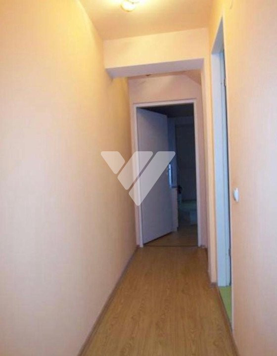 Apartament spațios pe două nivele, 4 camere, Valea Aurie
