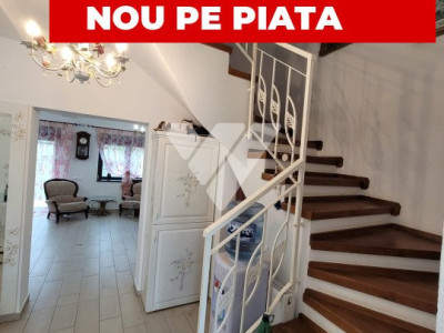 Casa triplex 4 camere cu teren si terasa de vanzare in Selimbar Sibiu